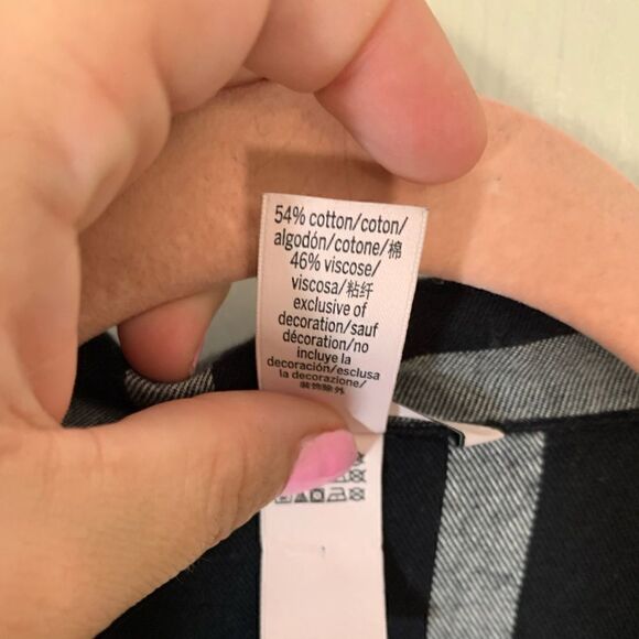 Victorias Secret black/white/pink plaid flannel long sleeve sleep top Size Large - Picture 4 of 6